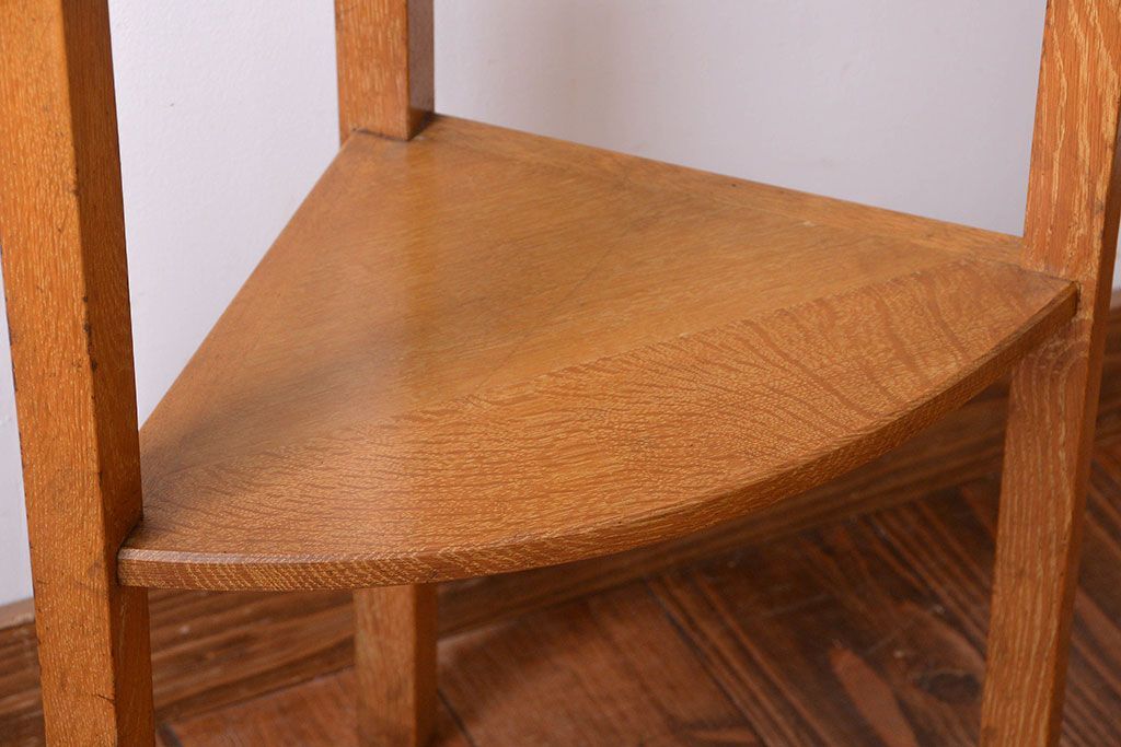 アンティーク家具　アンティーク　古い木のコーナーディスプレイラック