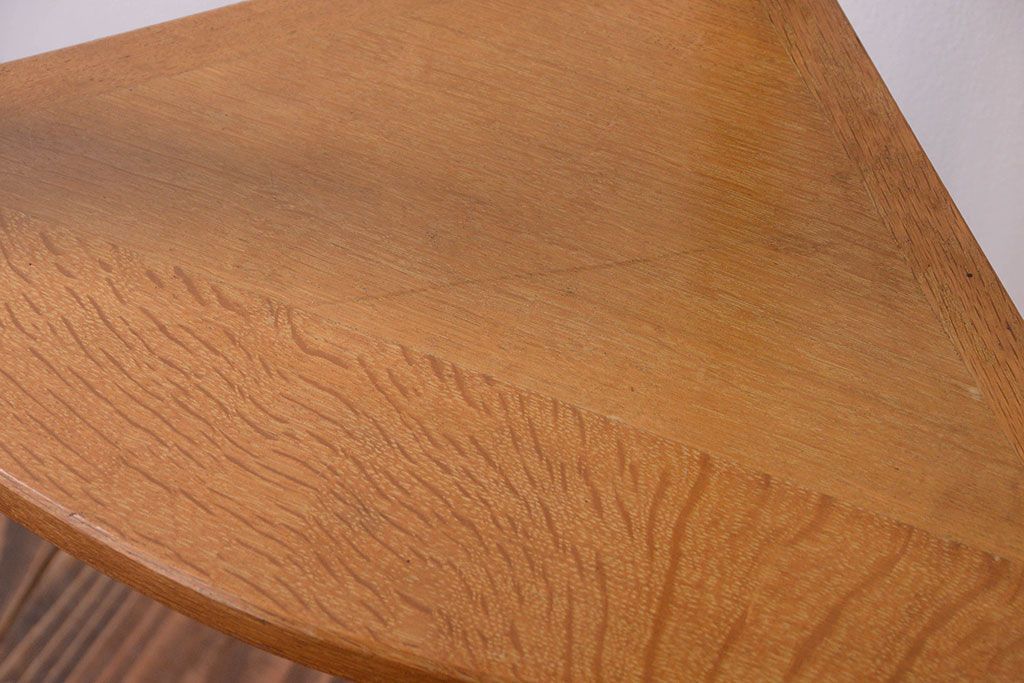 アンティーク家具　アンティーク　古い木のコーナーディスプレイラック