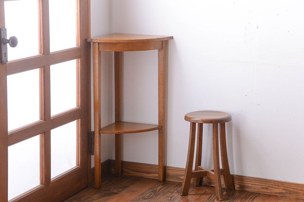 アンティーク家具　アンティーク　古い木のコーナーディスプレイラック