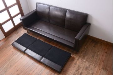 レトロ家具　昭和レトロ 落ち着いた和製アンティークの3人掛けソファ