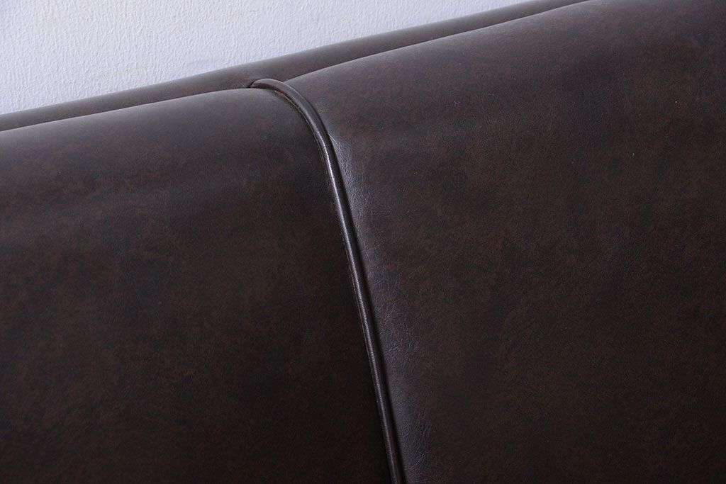 レトロ家具　昭和レトロ 落ち着いた和製アンティークの3人掛けソファ