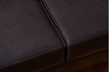 レトロ家具　昭和レトロ 落ち着いた和製アンティークの3人掛けソファ