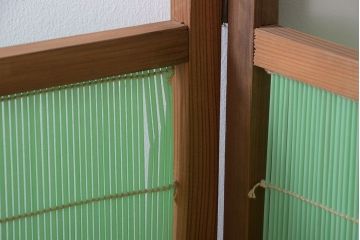 和製アンティーク　爽やかな色が魅力の和風衝立て(パーテーション)