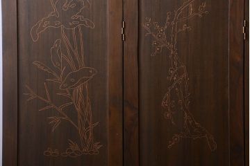 中古　民芸家具　彫刻が魅力的な上質の衝立て(パーテーション)