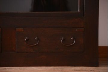 アンティーク家具　和製アンティーク　特大サイズ!前面檜材の高級重ね収納戸棚