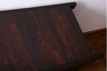 アンティーク家具　古民具・骨董　六尺　横桟戸の古い高級水屋箪笥ローボード(リビングボード、テレビボード、テレビ台、キャビネット、収納棚)