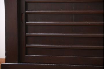 アンティーク家具　古民具・骨董　六尺　横桟戸の古い高級水屋箪笥ローボード(リビングボード、テレビボード、テレビ台、キャビネット、収納棚)