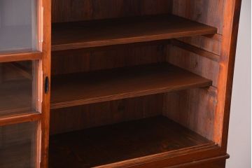 アンティーク家具　和製アンティーク　引き出し4杯付き!下段モールガラス戸の重ね収納戸棚