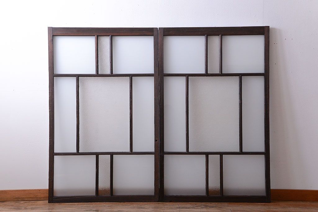 アンティーク　ダイヤガラス入りガラス戸2枚セット(窓)