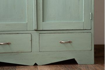 アンティーク家具　アンティークペイント　ダイヤガラス入りブックケース(本箱)