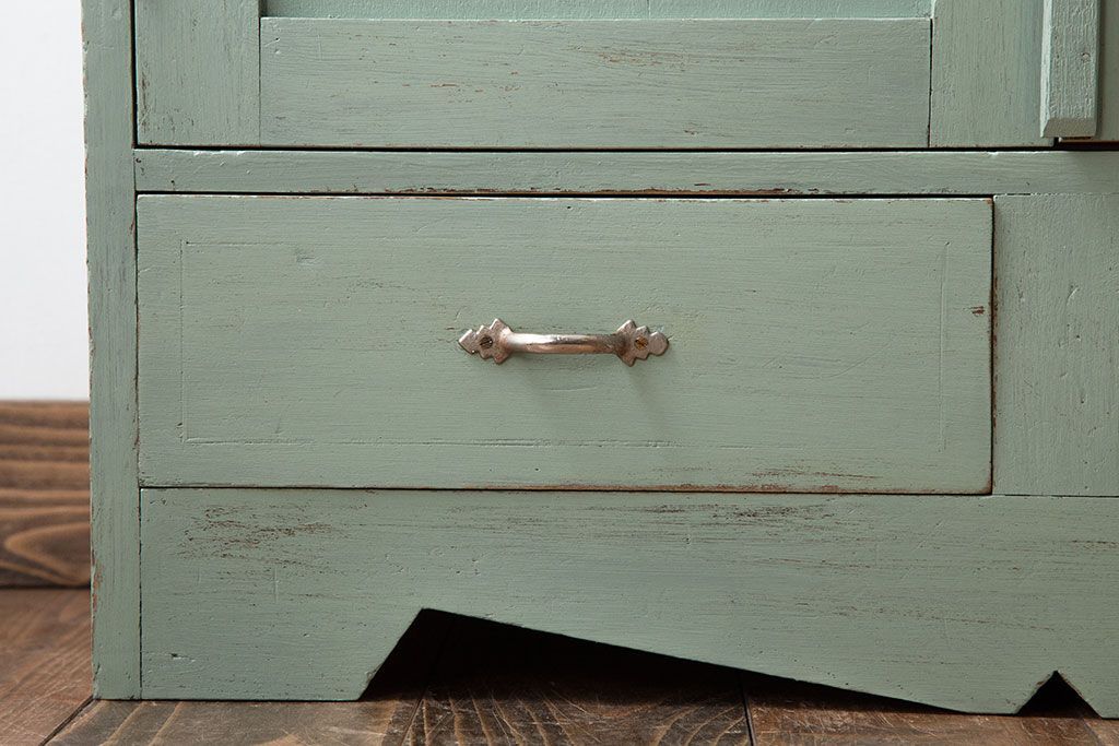 アンティーク家具　アンティークペイント　ダイヤガラス入りブックケース(本箱)