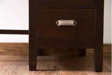 アンティーク家具　和製アンティーク　古い木製の小さな片袖机(デスク)