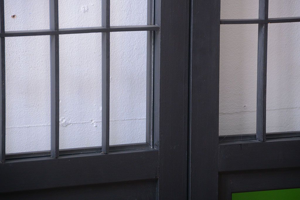 和モダンスタイル　色ガラス入り!艶消しブラックペイントのガラス格子戸4枚セット