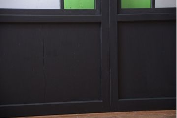 和モダンスタイル　色ガラス入り!艶消しブラックペイントのガラス格子戸4枚セット