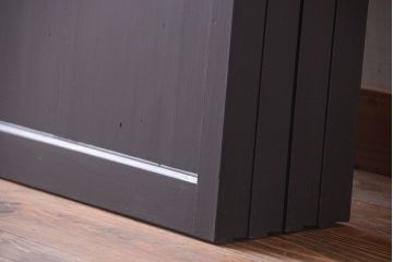 和モダンスタイル　色ガラス入り!艶消しブラックペイントのガラス格子戸4枚セット