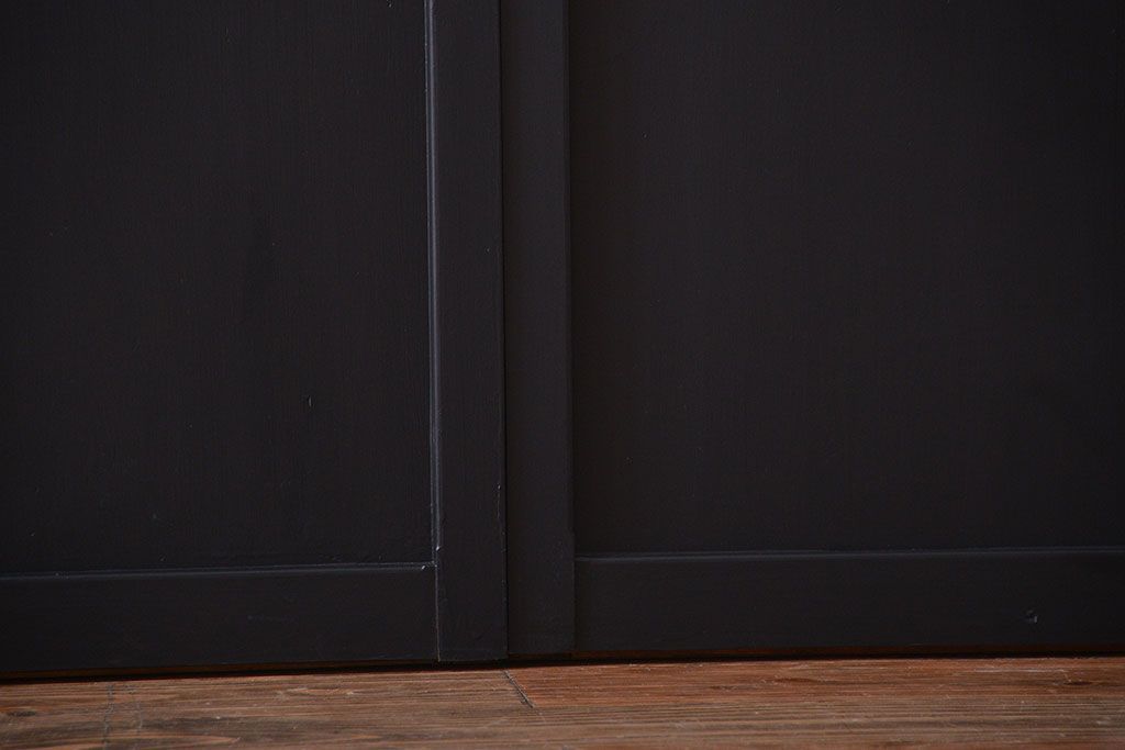 和モダンスタイル　色ガラス入り!艶消しブラックペイントのガラス格子戸4枚セット