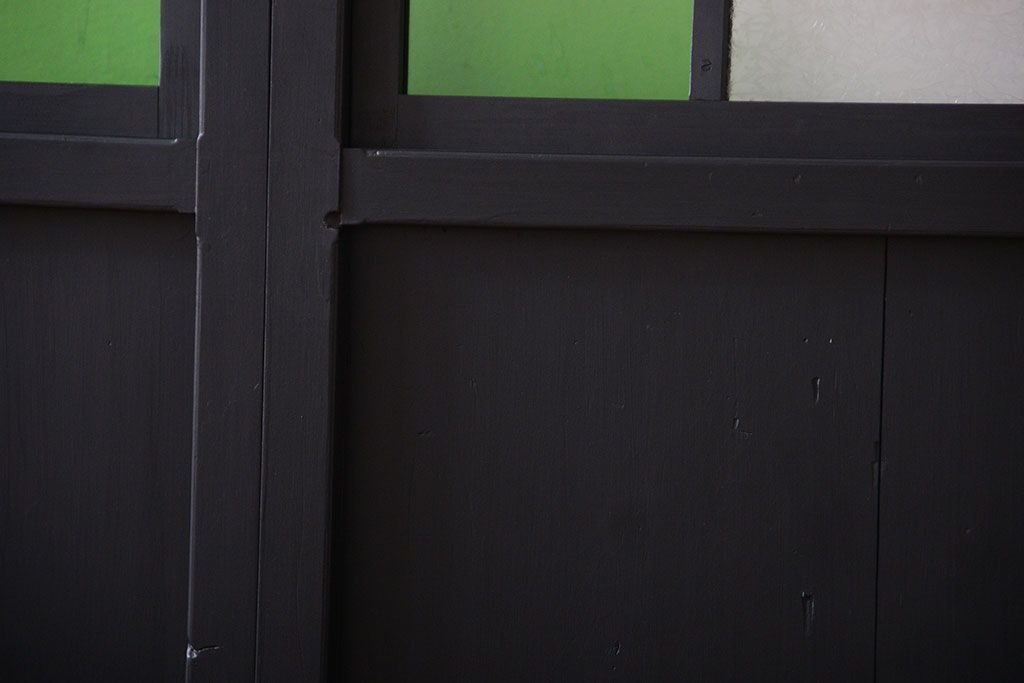 和モダンスタイル　色ガラス入り!艶消しブラックペイントのガラス格子戸4枚セット