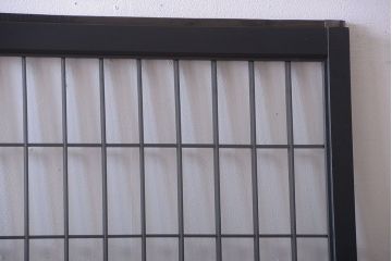 和モダンスタイル　色ガラス入り!艶消しブラックペイントのガラス格子戸