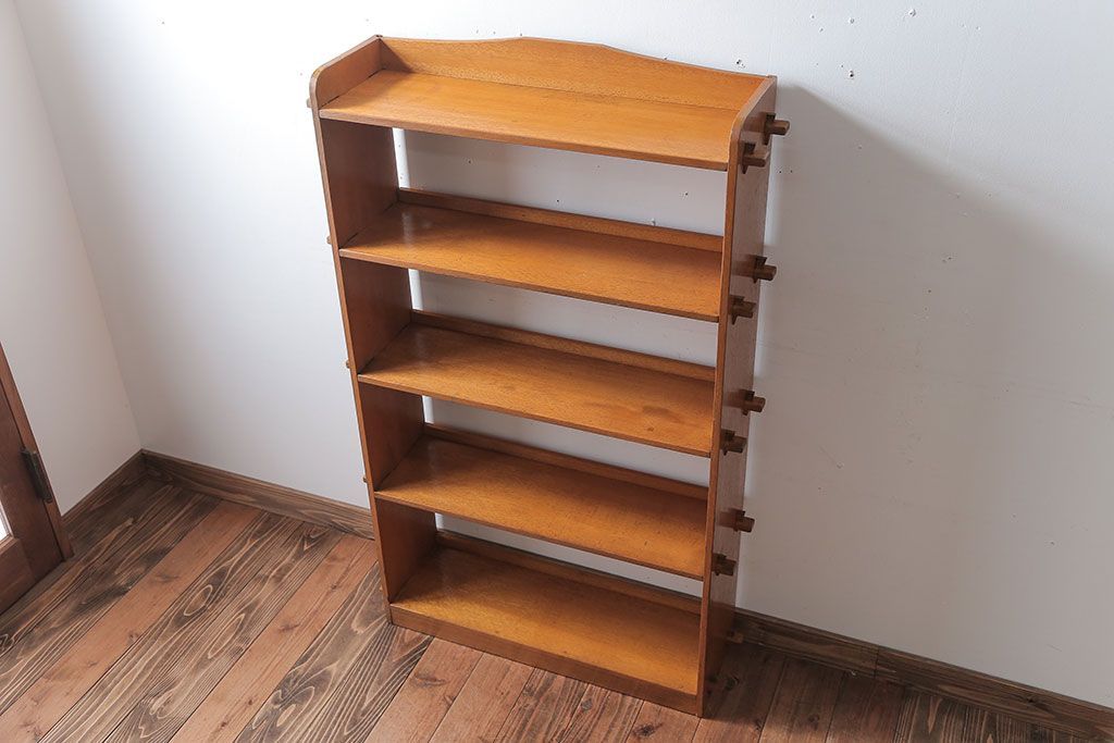 レトロ家具　和製アンティーク　レトロな古い木の楔式本棚(飾り棚)