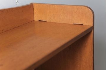 レトロ家具　和製アンティーク　レトロな古い木の楔式本棚(飾り棚)