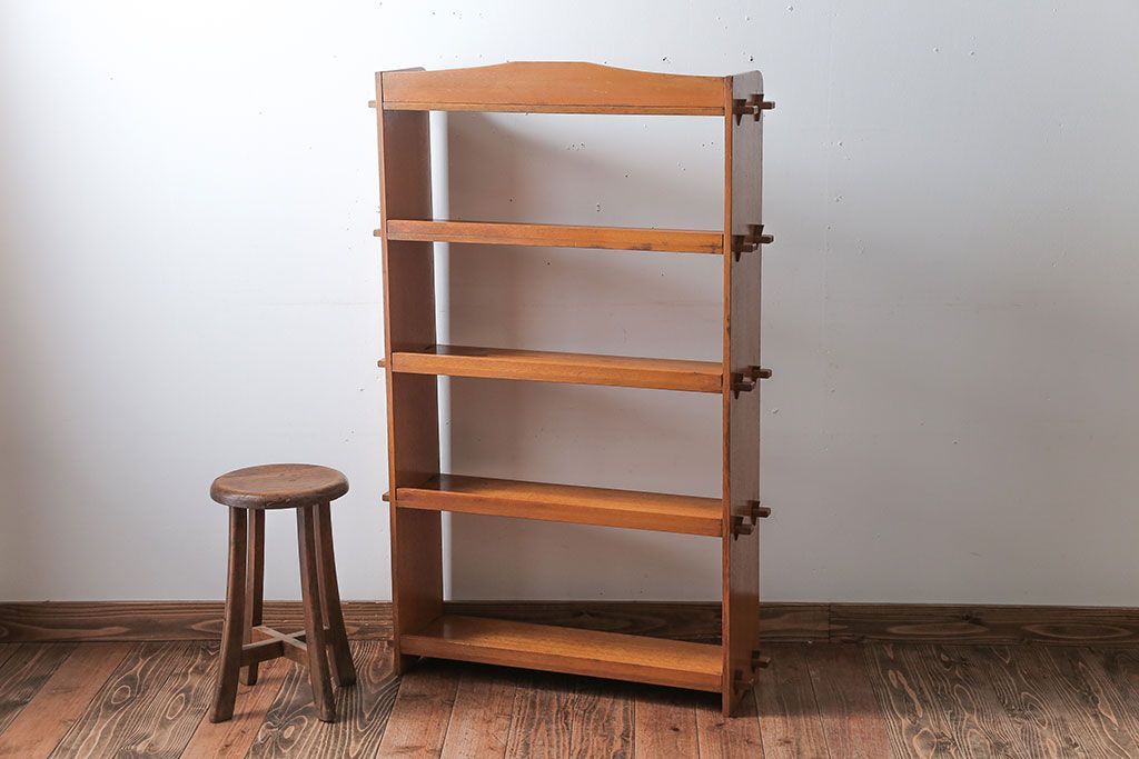 レトロ家具　和製アンティーク　レトロな古い木の楔式本棚(飾り棚)