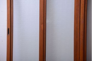和製アンティーク　レトロガラスの上質なガラス戸2枚セット