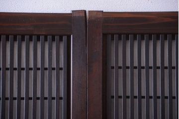 古民具・骨董　すりガラス入り!変わり型格子戸(板戸)