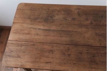 アンティーク家具　インダストリアルデザイン　古い木製のアンティークデスク(作業台)