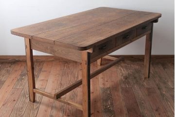 アンティーク家具　インダストリアルデザイン　古い木製のアンティークデスク(作業台)