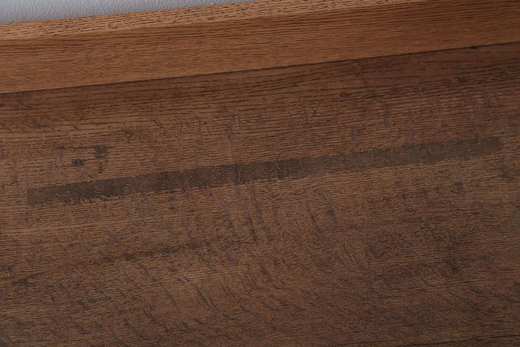 アンティーク家具　和製アンティーク　古い木の味わい深い横型本棚(ブックシェルフ)