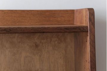 アンティーク家具　和製アンティーク　古い木の味わい深い横型本棚(ブックシェルフ)