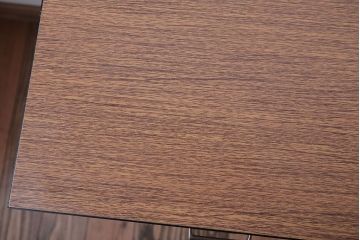 ヴィンテージ家具　イギリスビンテージ　ミッドセンチュリースタイル　おしゃれなリビングボード