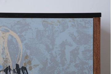 ヴィンテージ家具　イギリスビンテージ　ミッドセンチュリースタイル　おしゃれなリビングボード