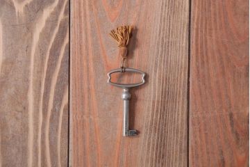 ヴィンテージ家具　イギリスビンテージ　ミッドセンチュリースタイル　おしゃれなリビングボード