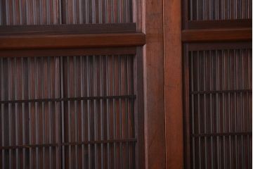 古民具・骨董　腰板欅材!モールガラス入り格子戸4枚セット