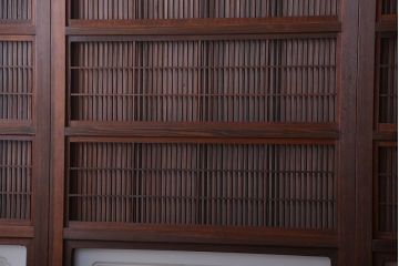 古民具・骨董　裏障子付きの上品な格子戸4枚セット(2)