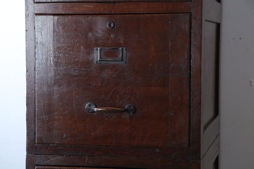 アンティーク家具　和製アンティーク　古い木製の縦型4杯引き出し(書類ケース)