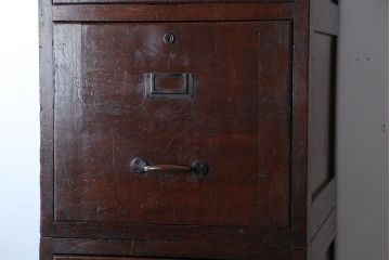 アンティーク家具　和製アンティーク　古い木製の縦型4杯引き出し(書類ケース)