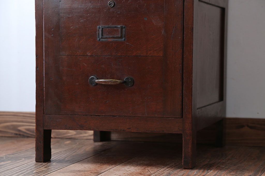 アンティーク家具　和製アンティーク　古い木製の縦型4杯引き出し(書類ケース)