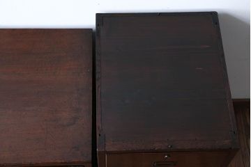 アンティーク家具　和製アンティーク　古い木製の縦型4杯引き出し(書類ケース)