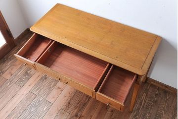 ヴィンテージ家具　イギリスビンテージ　STAG　Minstrel コンソールテーブル
