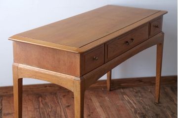 ヴィンテージ家具　イギリスビンテージ　STAG　Minstrel コンソールテーブル