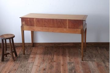 ヴィンテージ家具　イギリスビンテージ　STAG　Minstrel コンソールテーブル
