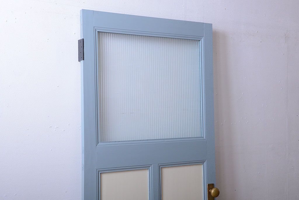 アンティーク　モールガラス入りのおしゃれなペイントドア