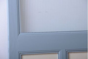 アンティーク　モールガラス入りのおしゃれなペイントドア