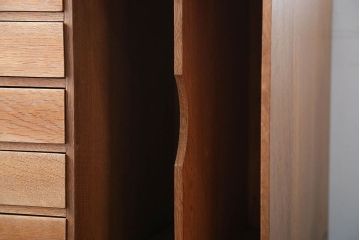 レトロ家具　昭和レトロ　ネームプレート付き!古い木製の書類ケース付き小引き出し