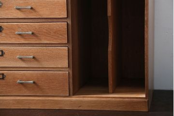 レトロ家具　昭和レトロ　ネームプレート付き!古い木製の書類ケース付き小引き出し