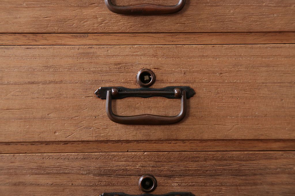 アンティーク家具　古民具・骨董　銅金具・総桐材の高級アンティーク小引き出し