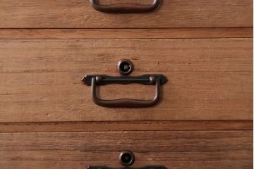 アンティーク家具　古民具・骨董　銅金具・総桐材の高級アンティーク小引き出し