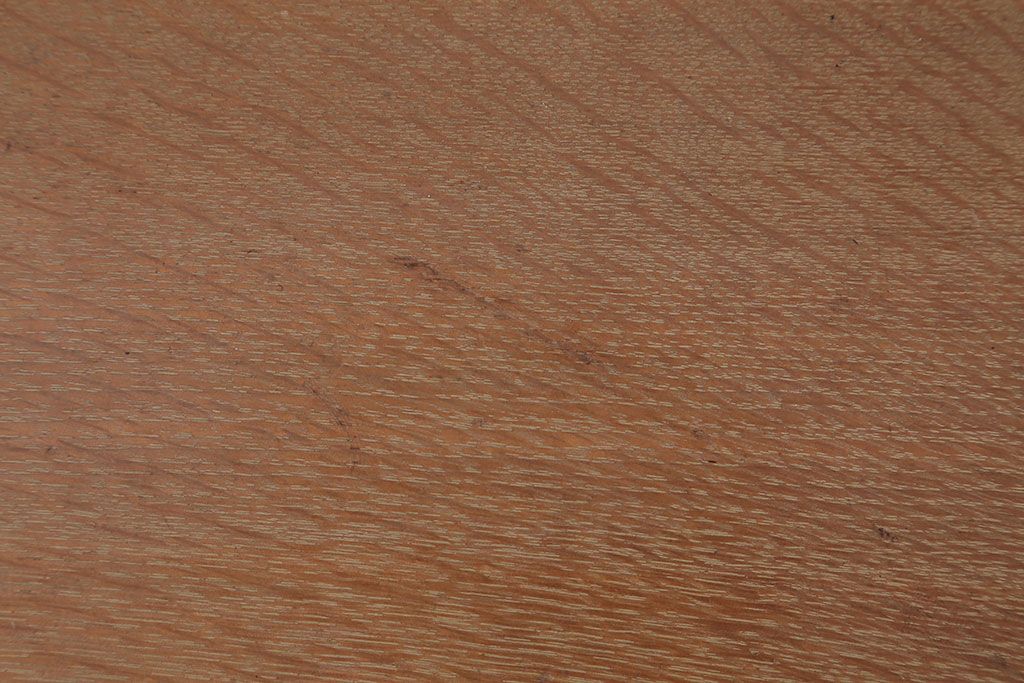 アンティーク家具　和製アンティーク　古いナラ材のサイドテーブル(花台)